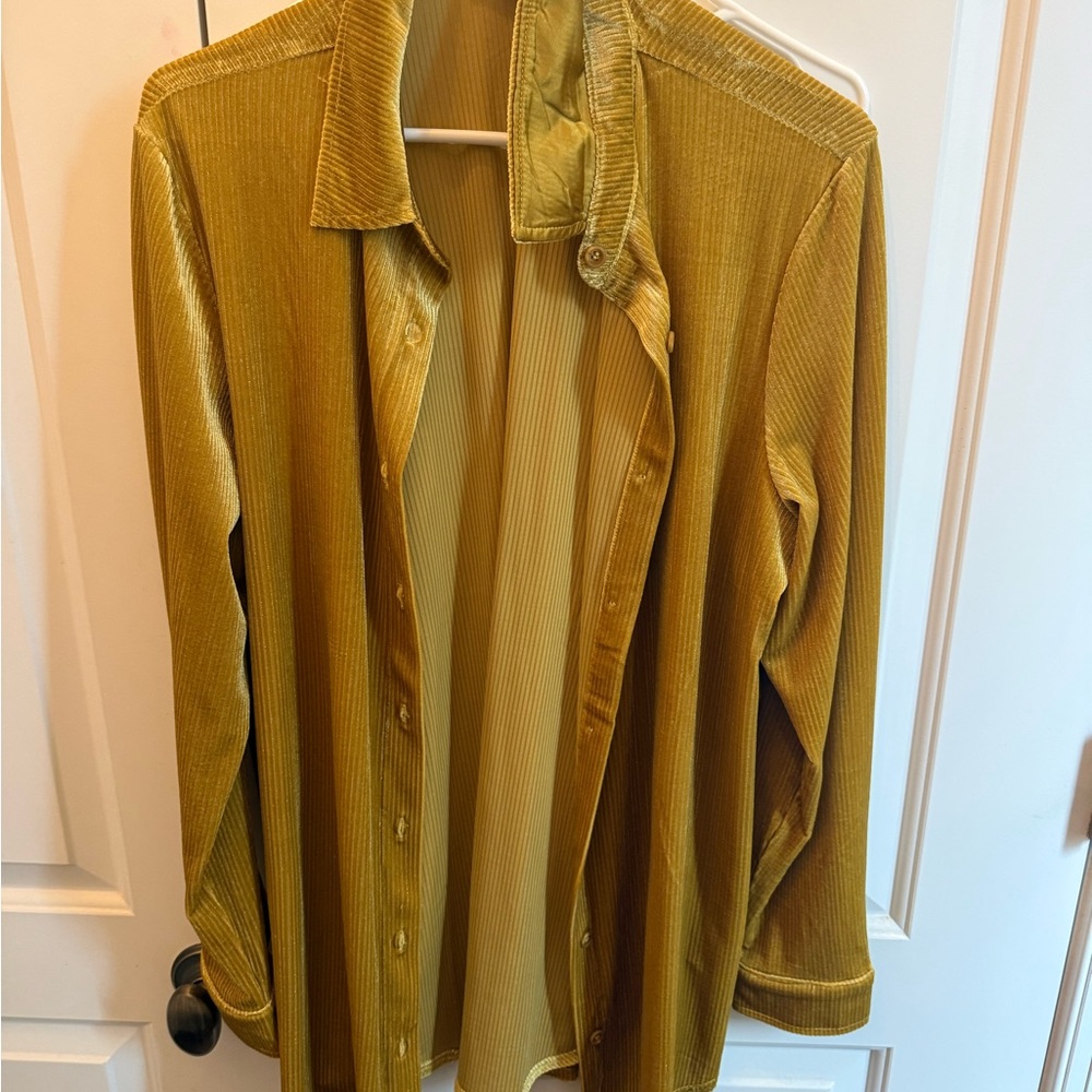 Women’s Mustard Yellow Velvet Button-Up Jacket